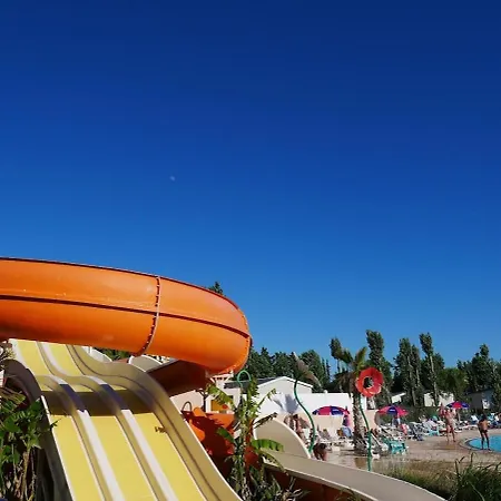 אתר קמפינג Mobil Les Sables Du Midi Sérignan